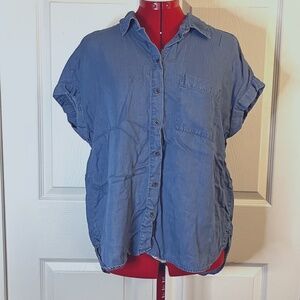 Jane & Delancey Button Up Denim Shirt in Large